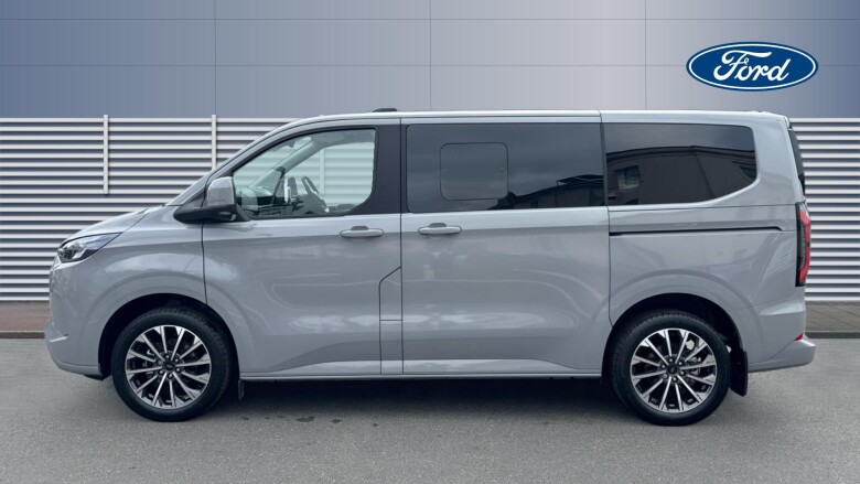 Ford Tourneo Custom 340 L1 Electric Rwd 160kW 65kWh H1 Titanium X 8 seater Auto